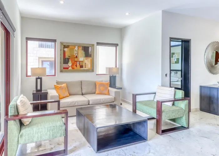 Residences El Faro, Surf 201