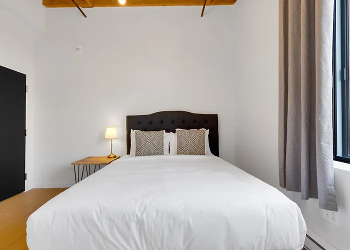 The Little Prince Rooms-Old Montreal