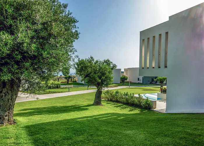 Ammoa Luxury Hotel & Spa Resort