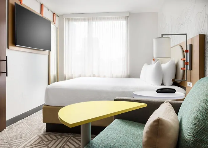 Family resorts Springhill Suites By Marriott New York Manhattan Chelsea