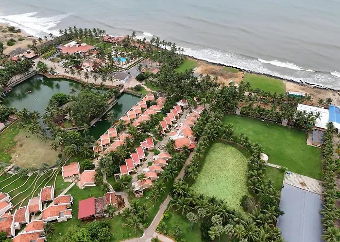 Waterpark hotels Mgm Beach s East Coast Road