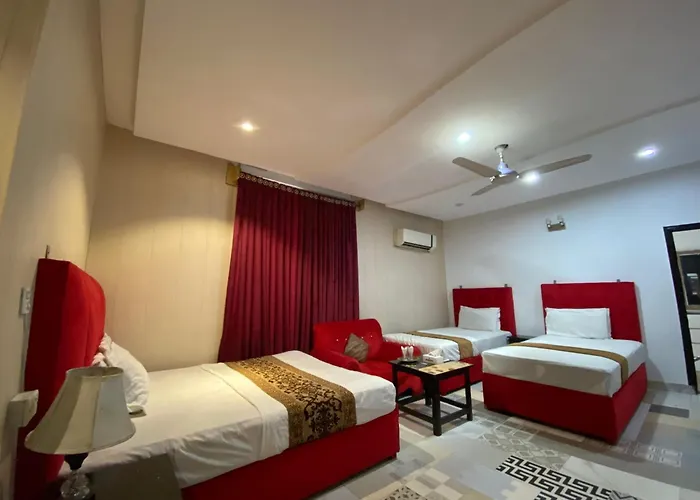 Family Hotel: Hotel Tulip Inn, Gulberg