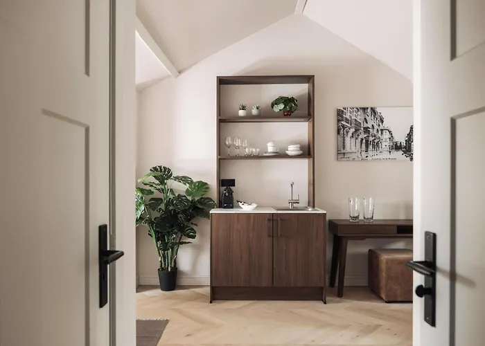 3 sterren hotel: Zurenborg Suites