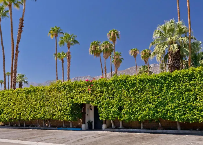 La Maison Hotel - Adults Only