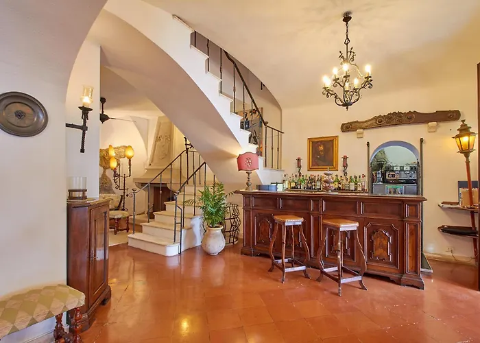 Hotel mit Tennis: Hotel Punta Est