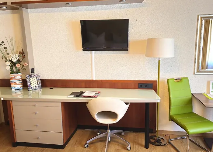 Hotel Avenue Altenfurt