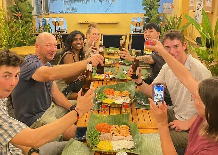 The Hostels Saigon Authentic - Local Vibes, City Tours, Cooking Dinner, Evening Streetfood, Free Menu Breakfast, Gym & Rooftop