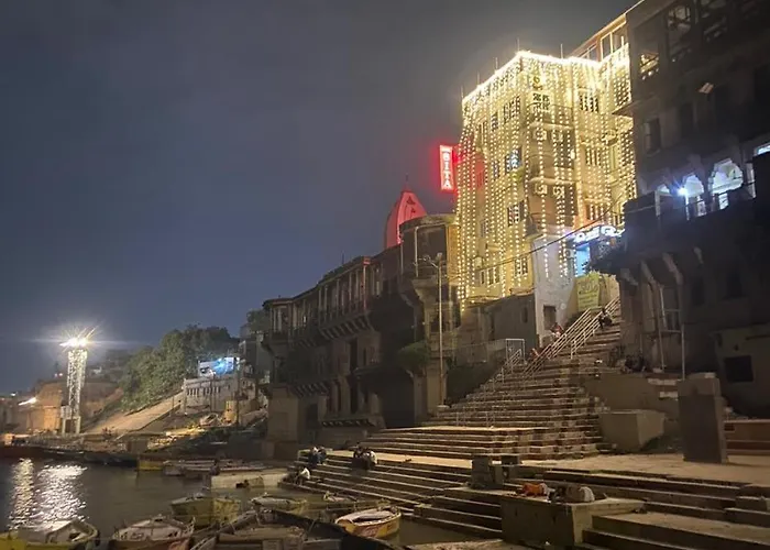 Hotel con vistas: Hotel Sita Place On Heritage Ghats Of Benaras