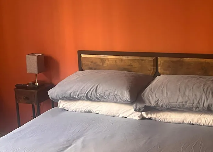 Tumbledown Hotel