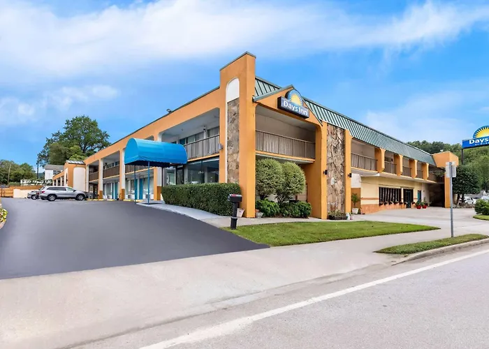 Days Inn By Wyndham Clayton