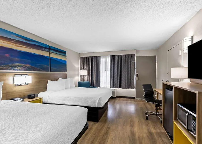 Motel: Days Inn By Wyndham Clayton
