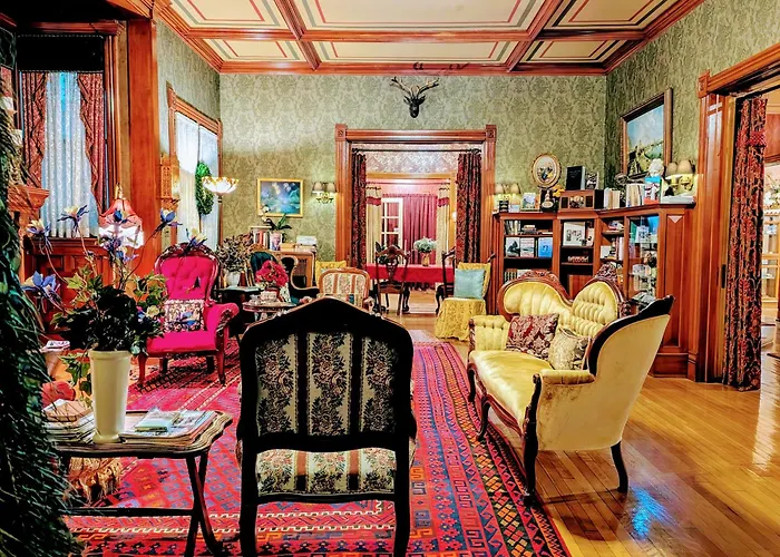 Alexander Mansion Bed And Breakfast