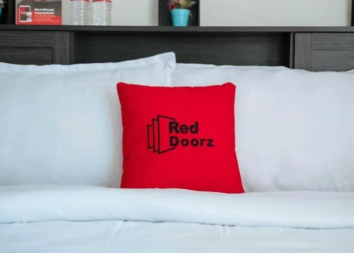 Reddoorz Plus @ Kaizen Suites Taft Avenue