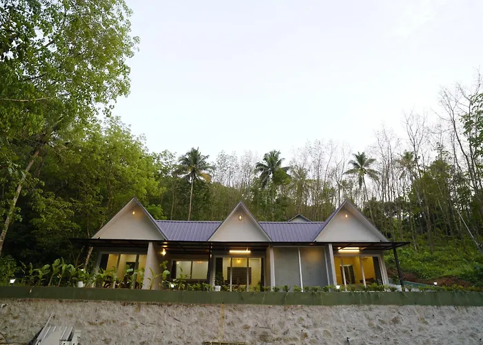 Elephant ge Private Pool