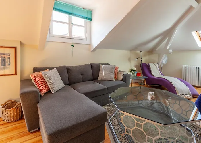 Pet Friendly hotel: Sky Accommodations Studio