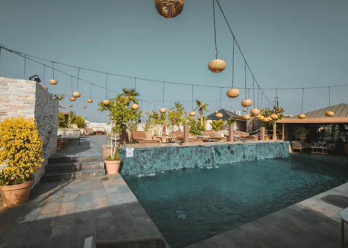 Hotel vicino al College: 555 Hotel Clubbing Adults Only