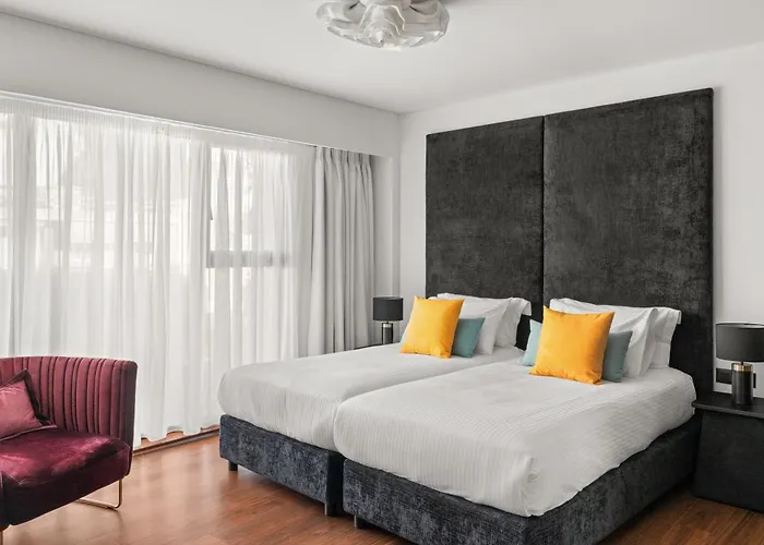 The Athenaeum Luxury Hotel