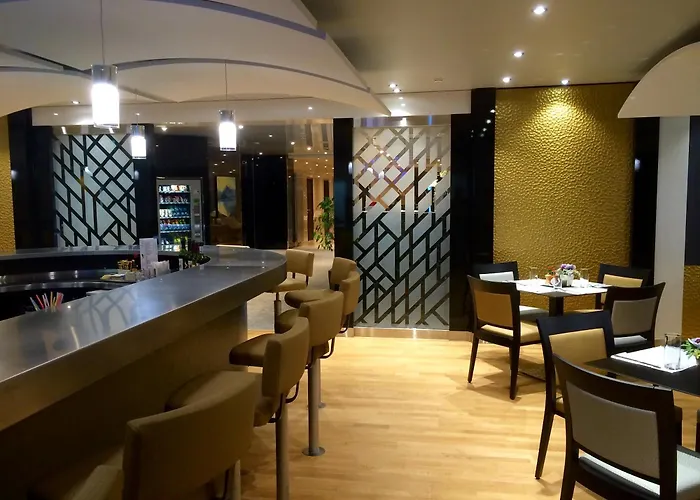 Hotel de 4 estrellas: Nash Airport Hotel