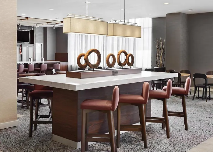 Courtyard By Marriott Newark Downtown