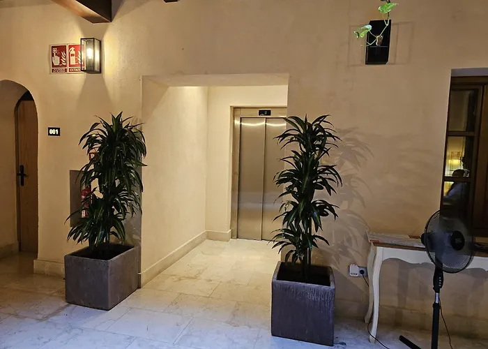 Family resorts Hemd s Puerta Real Boutique