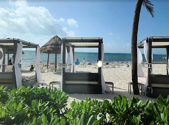 Villa Del Palmar Luxury Beach Resort & Spa