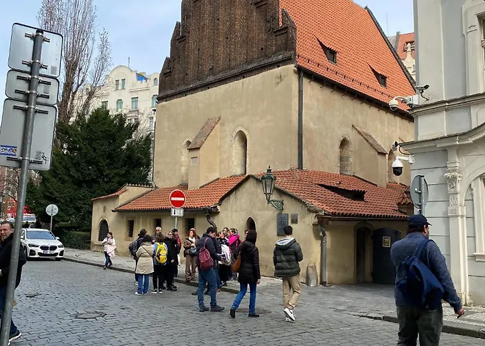 Hôtel pour familles: Golem