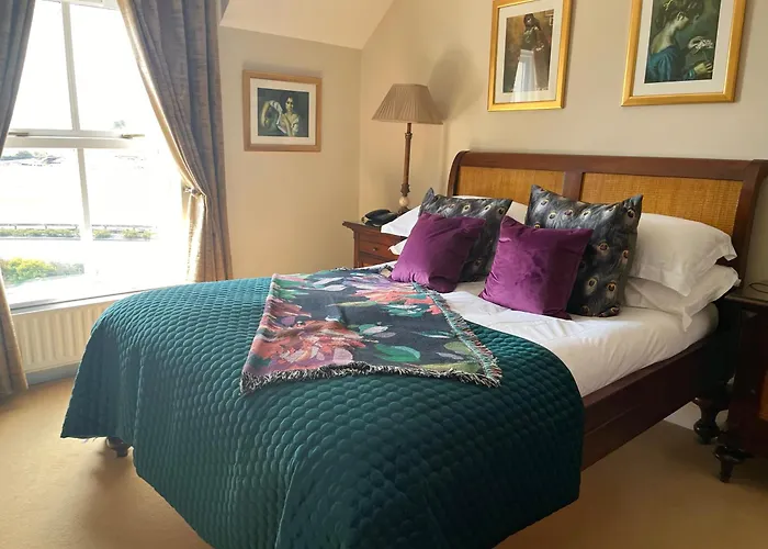 Сity center hotels Castlewood House