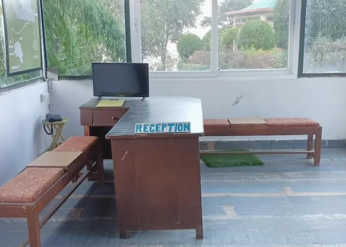 Hostel: Himalayas Youth Hostel Kempty Mussoorie