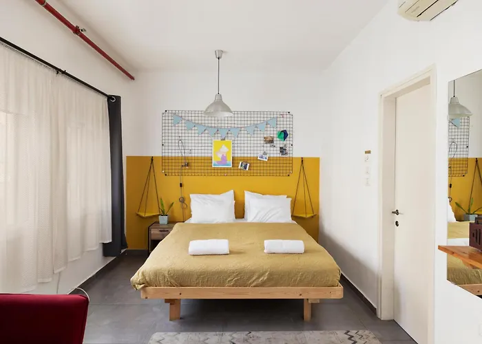 Apart hotel: Rena'S House