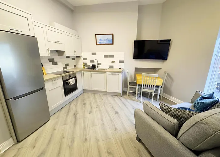 Molloys Apartments