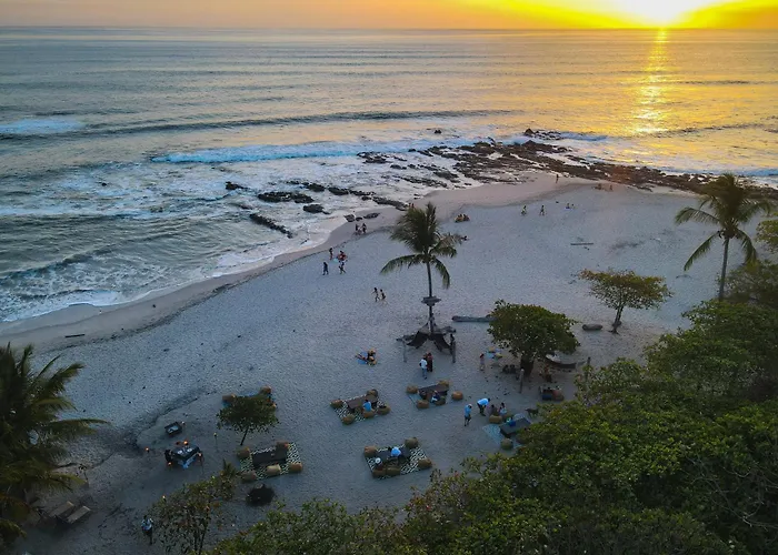 Nantipa - A Tico Beach Experience