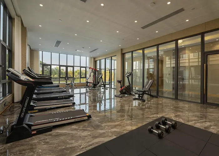 Gold Phuc Resort Inside Longvien Golf