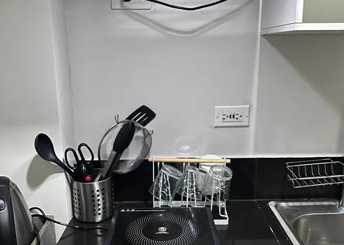 Cap Staycation - Smdc Hope Residences Trece Martires City