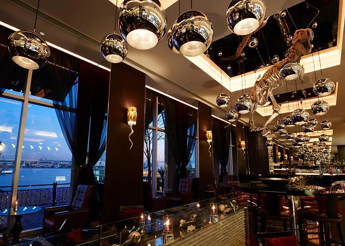 Family Hotel: Hotel Universal Port