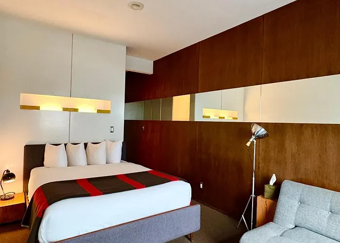 Motels Ace Seattle