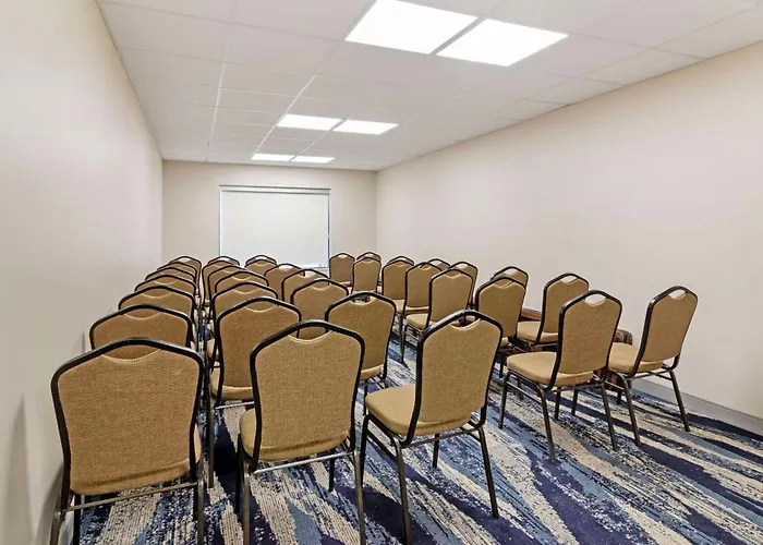 Comfort Suites Northside Hospital Gwinnett