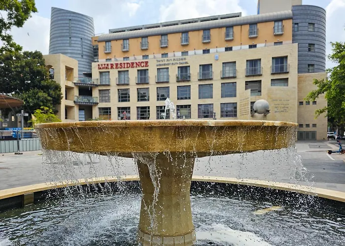 Golf hotel: Ruth Daniel Residence