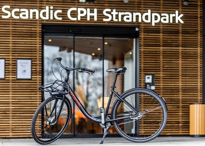 Hotel with pool: Scandic Cph Strandpark