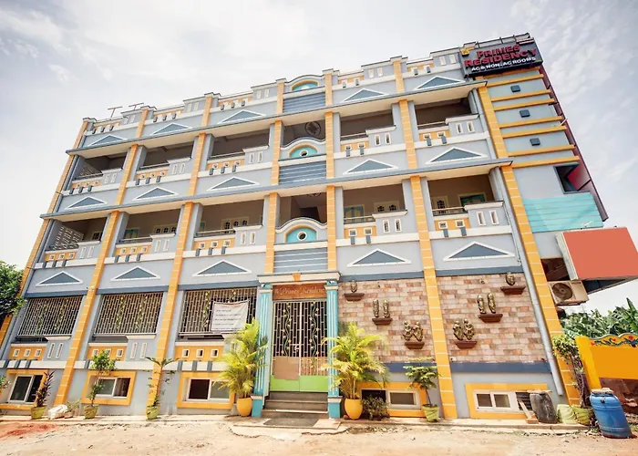 Hotel O Primes Residency