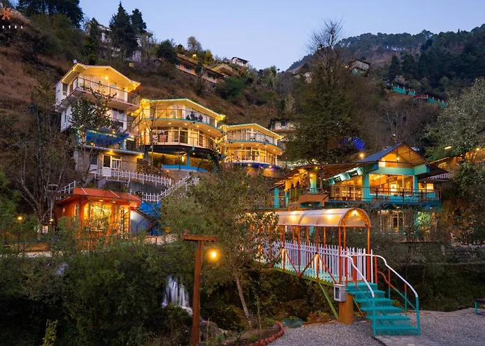 The Hostels Zostel Plus Mussoorie, Kempty