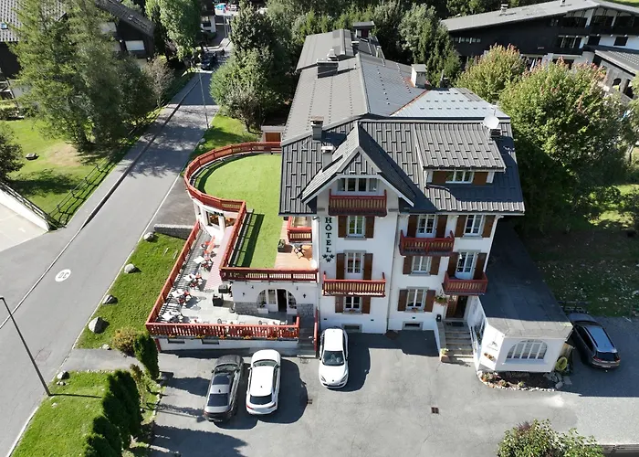 Chalet Hôtel La Sapinière