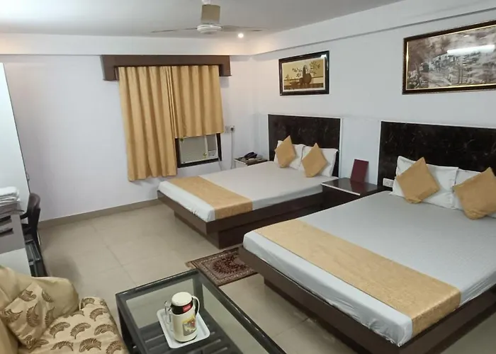 Hotel Su Shree Continental Dx 5 Mins From New Delhi Railway Station & Free Car Parking