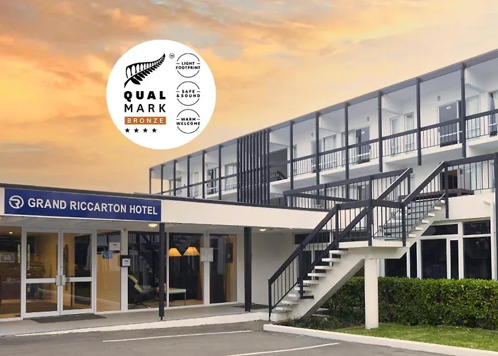 Grand Riccarton Hotel