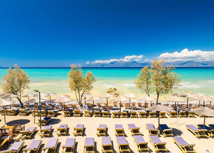 Angela Beach Hotel & Apts