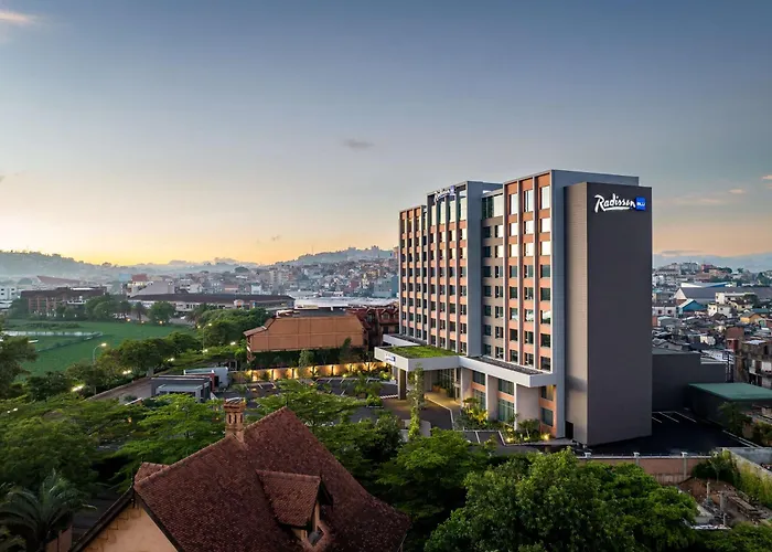 Pet Friendly hotel: Radisson Blu Hotel Antananarivo Waterfront