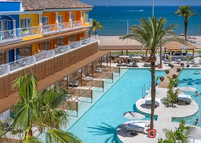 Mediterraneo Bay Hotel & Resort