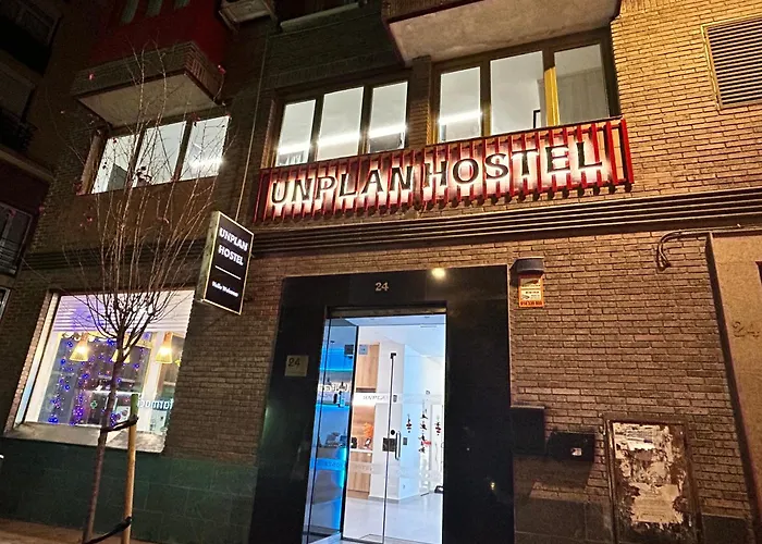 Unplan Hostel