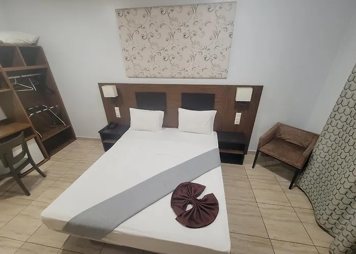 Cheap hotel: City Hotel Alger