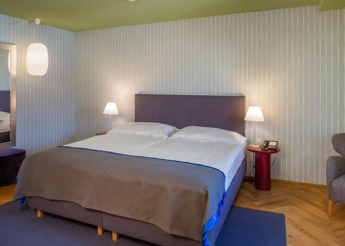  Alma - Boutique Hideaway By The Lake With Rooftop And Ladies-Only Wellness