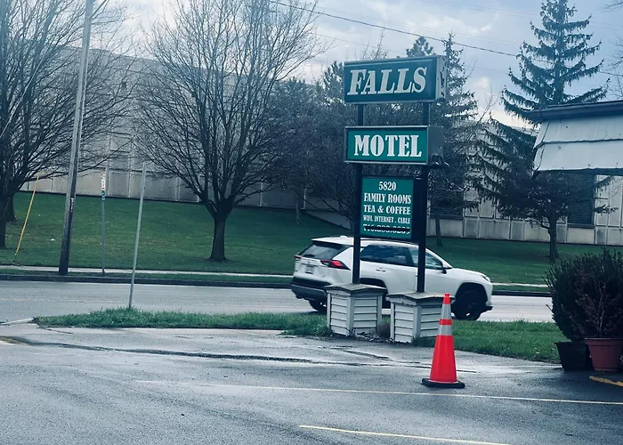 Falls Motel